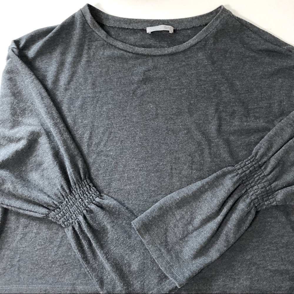 Zara | Grey Sweater with fit and flare sleeve